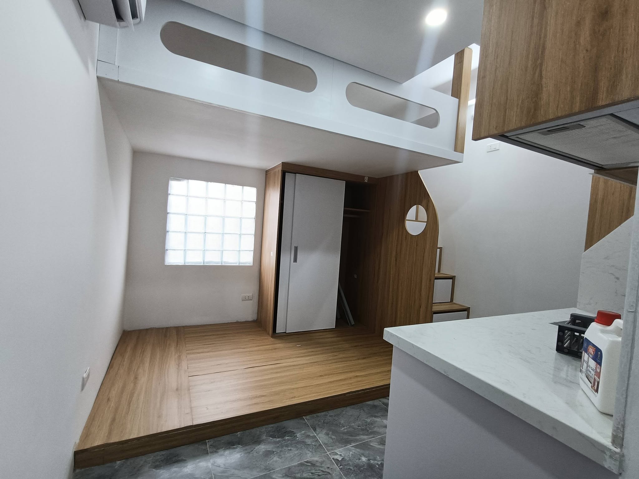 TÒA CĂN HỘ XÃ ĐÀN XÂY MỚI 9 TẦNG - LÔ GÓC - ÔTÔ - KINH DOANH